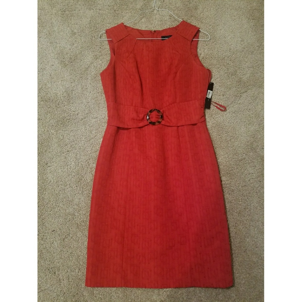 Tahari dress. Gorgeous color. Brand new